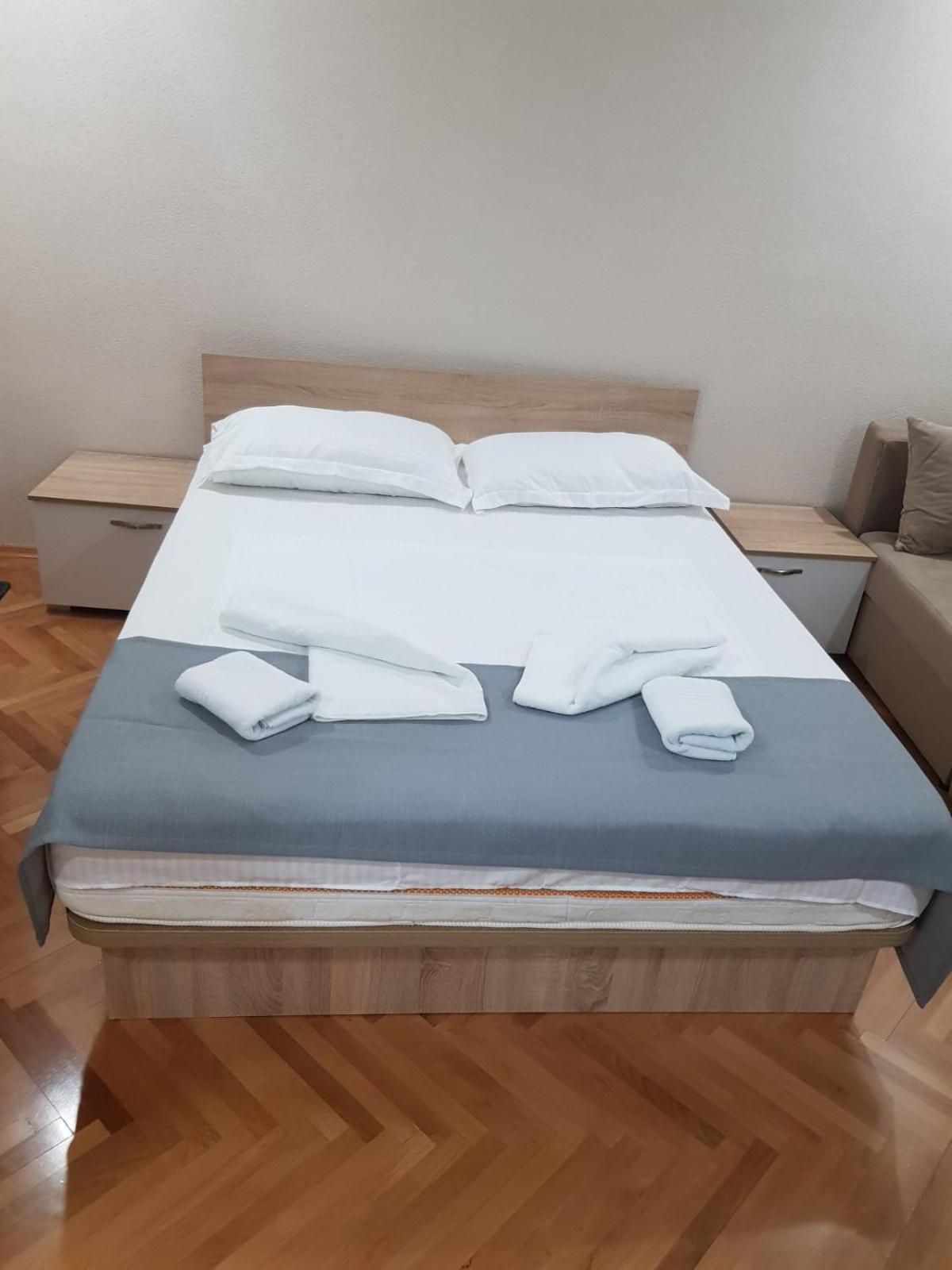 Villa Deea Ohrid Bagian luar foto