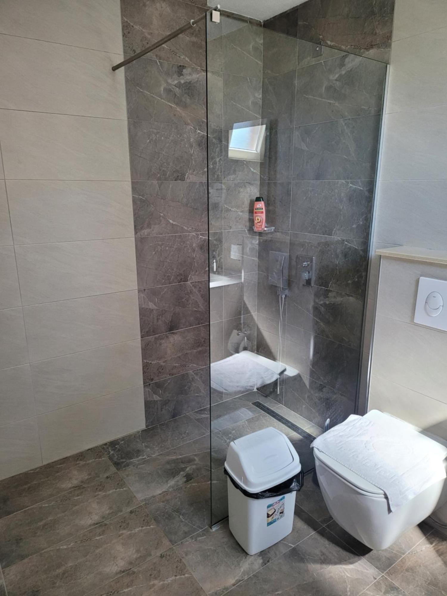 Villa Deea Ohrid Bagian luar foto