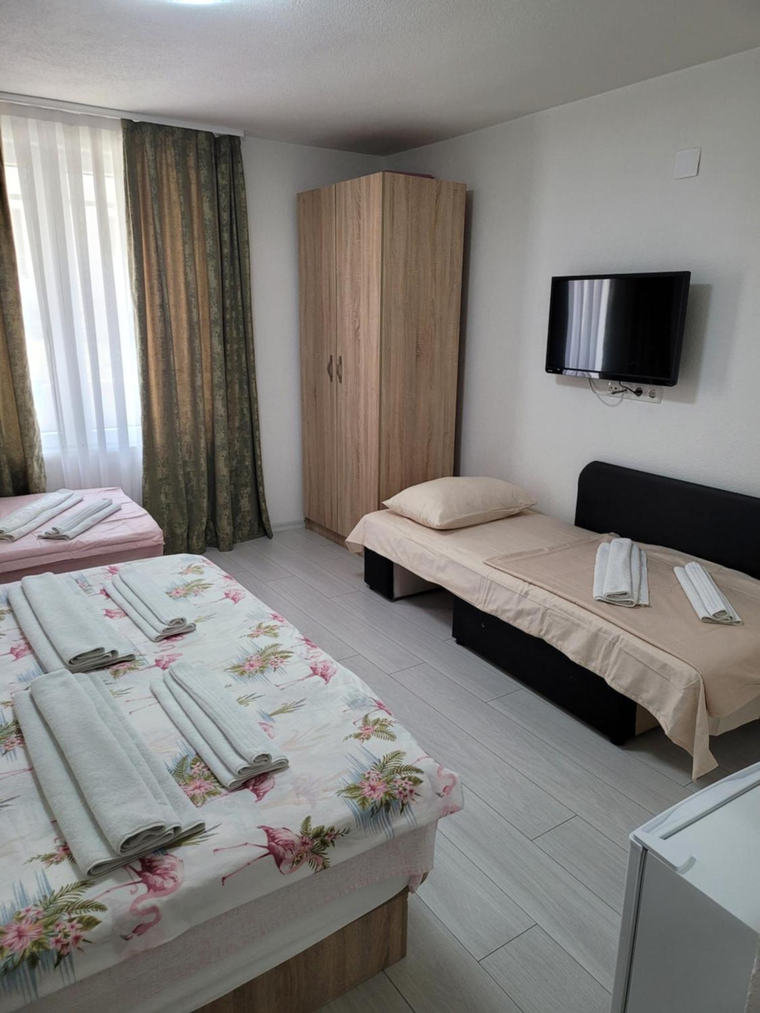 Villa Deea Ohrid Bagian luar foto