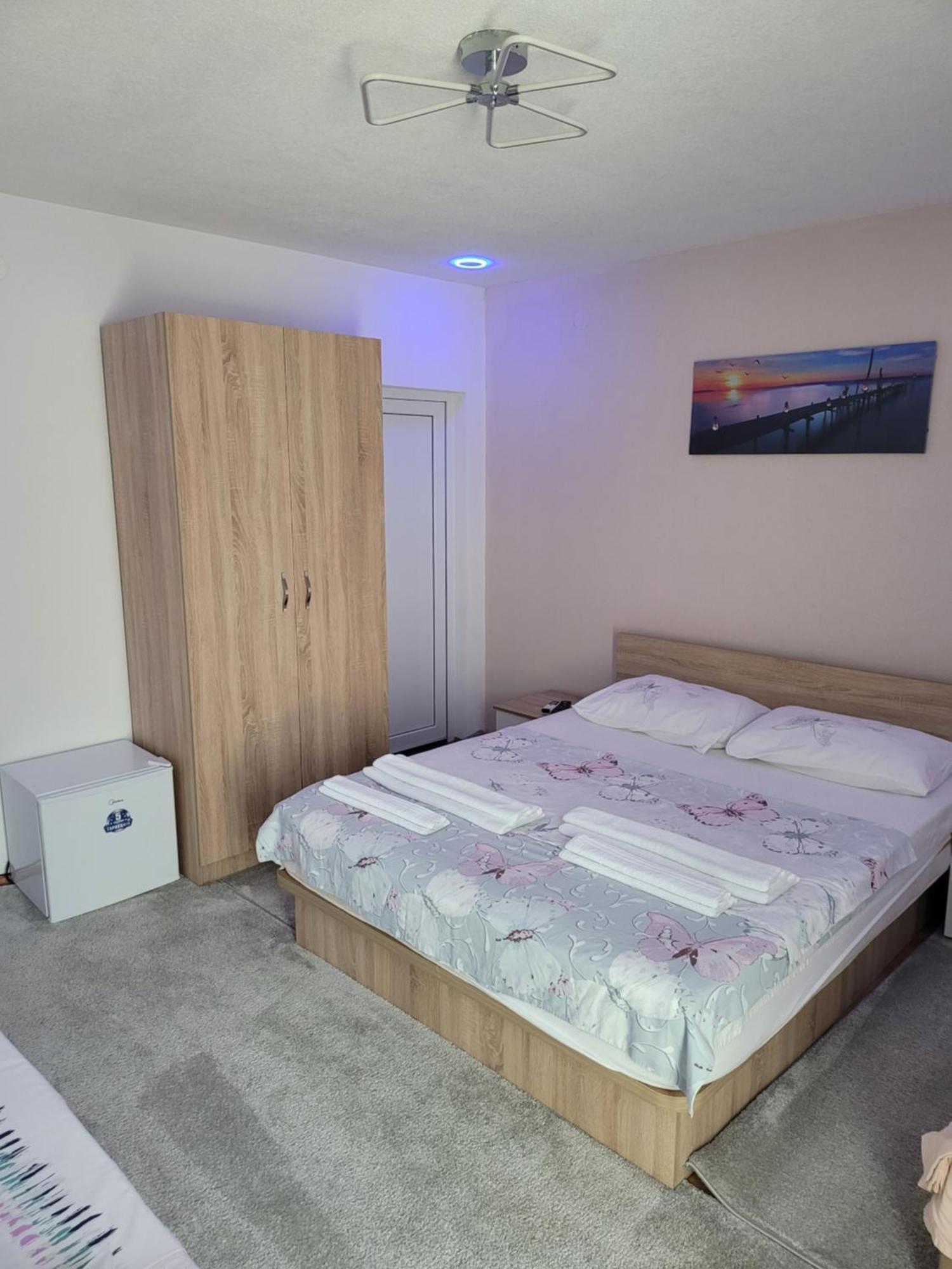 Villa Deea Ohrid Bagian luar foto